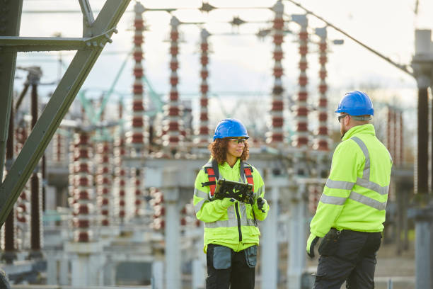 Best Commercial Electrician Services  in Salem, OR
